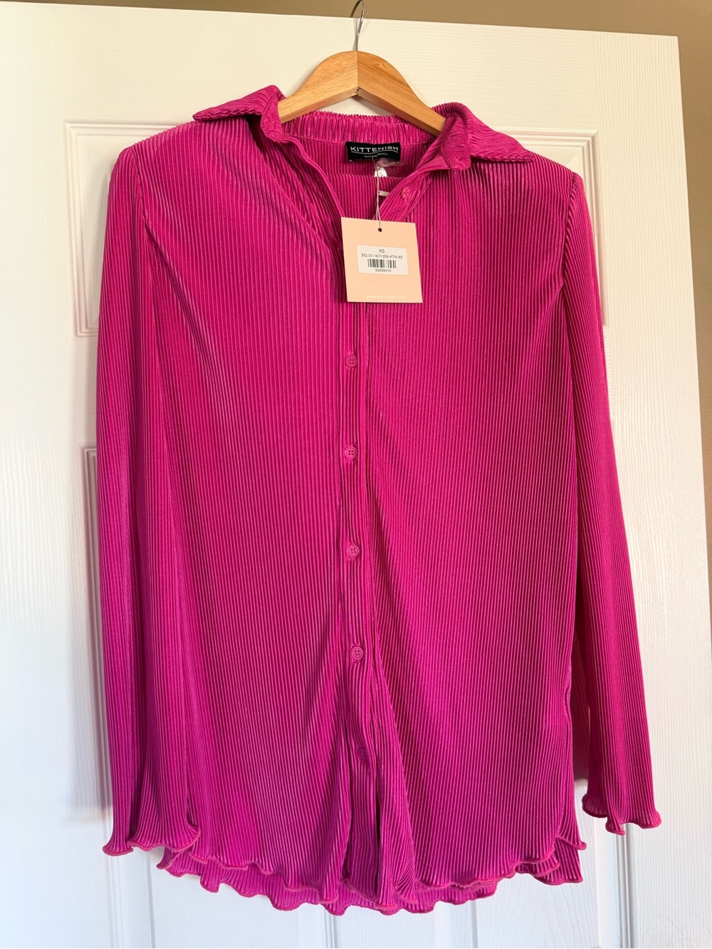 KITTENISH Fuchsia 2 Piece Set -Pleated Button-Up Blouse and Matching Pants